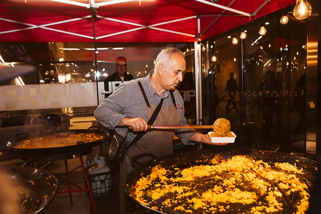 Elenas Paella Spanish Catering Melbourne | 116 Earlsfield Dr, Berwick VIC 3806, Australia | Phone: 0402 982 661