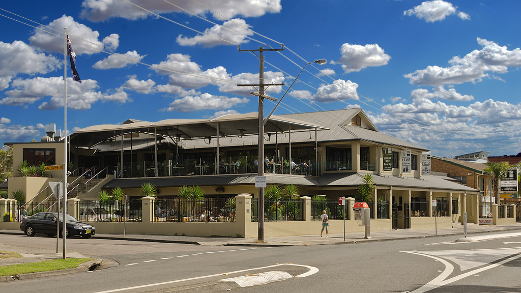 Terrigal Hotel | 176 Terrigal Dr, Terrigal NSW 2260, Australia | Phone: (02) 4384 1033