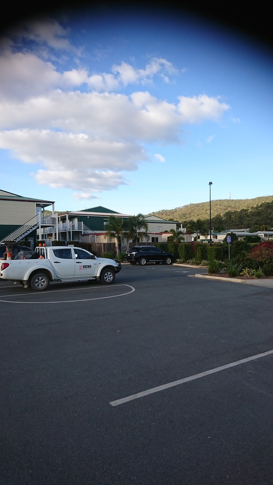 BP Nebo Junction | gas station | Lot 1 Suttor Dev Rd, Peak Downs Hwy, Nebo QLD 4742, Australia | 0749494300 OR +61 7 4949 4300