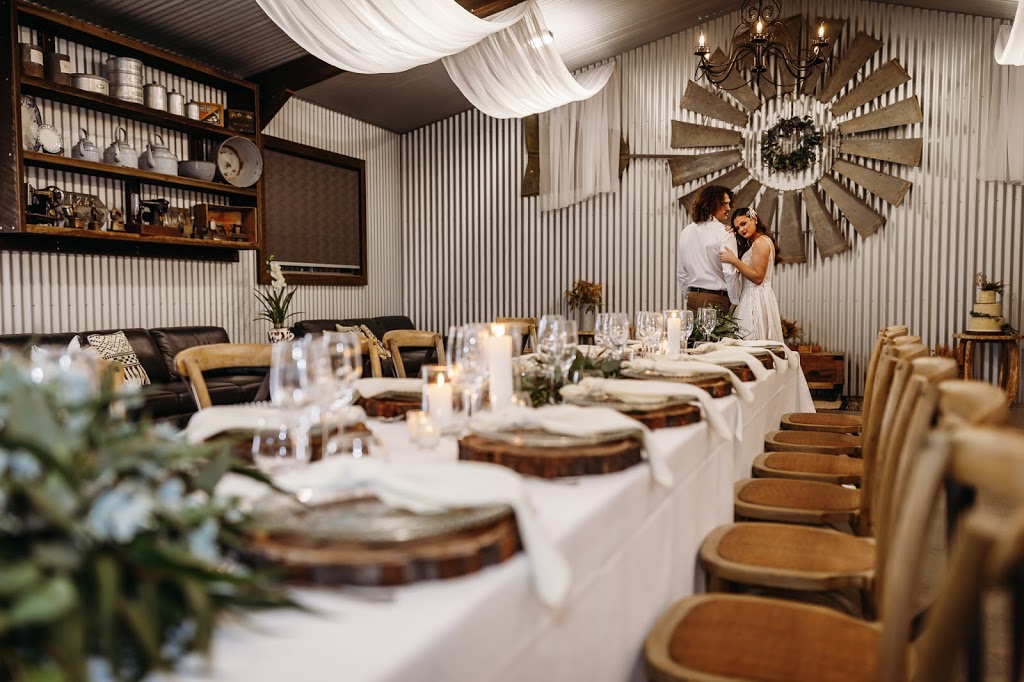 Emily Beutel Weddings & Events | 22 Brownlies Rd, Columboola QLD 4415, Australia | Phone: 0427 271 653