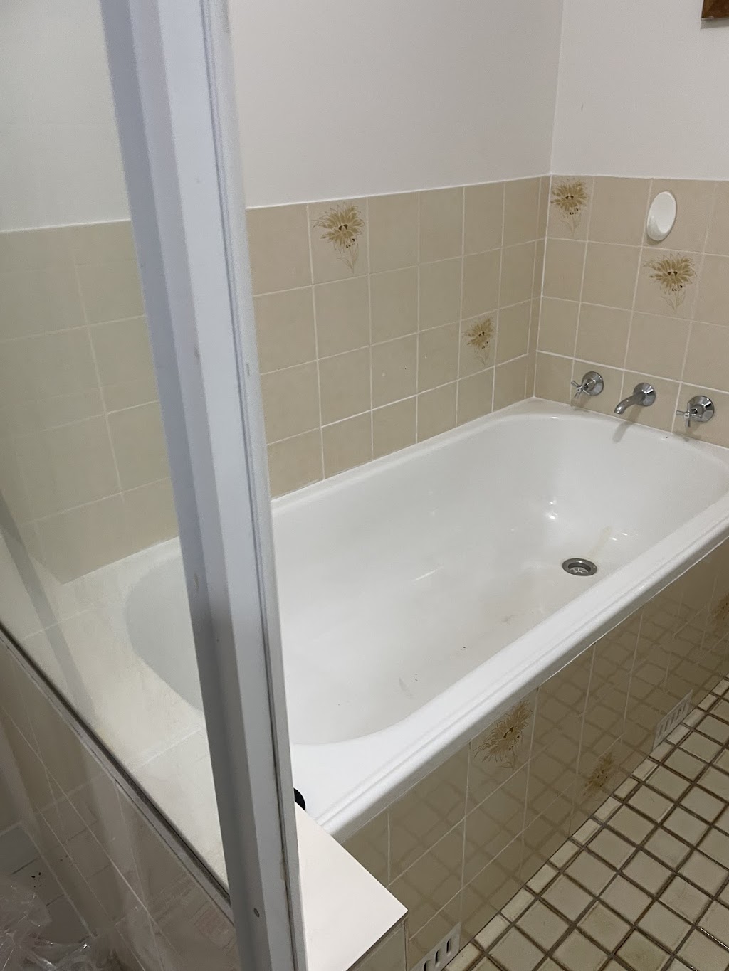 AQ Resurfacing - Kitchen Resurfacing & Bathroom Resurfacing | Appin NSW 2560, Australia | Phone: 0410 822 424