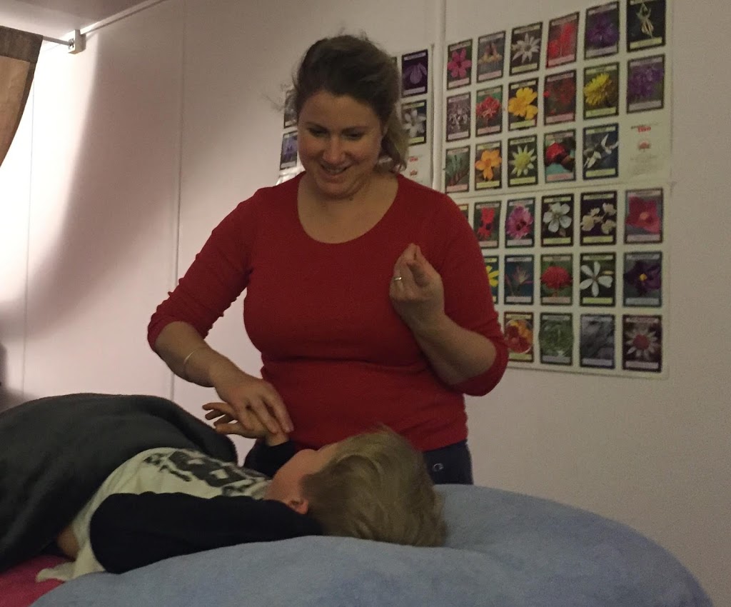 Tegan Richards Massage and Kinesiology | health | 13 South Ave, Yenda NSW 2681, Australia | 0417952577 OR +61 417 952 577