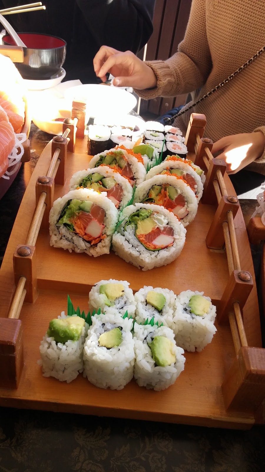 Rainbow Sushi | restaurant | 2A Bungan St, Mona Vale NSW 2103, Australia | 0299990700 OR +61 2 9999 0700