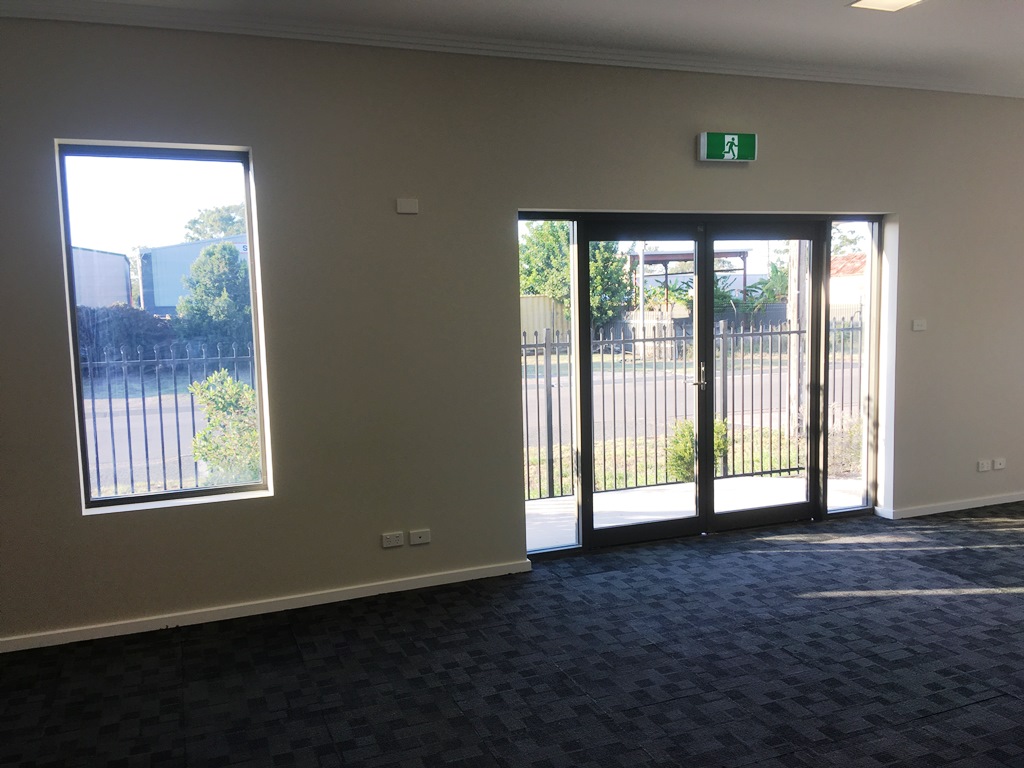 Units For Lease | 9 Carmichael St, Raymond Terrace NSW 2324, Australia | Phone: 0414 305 151