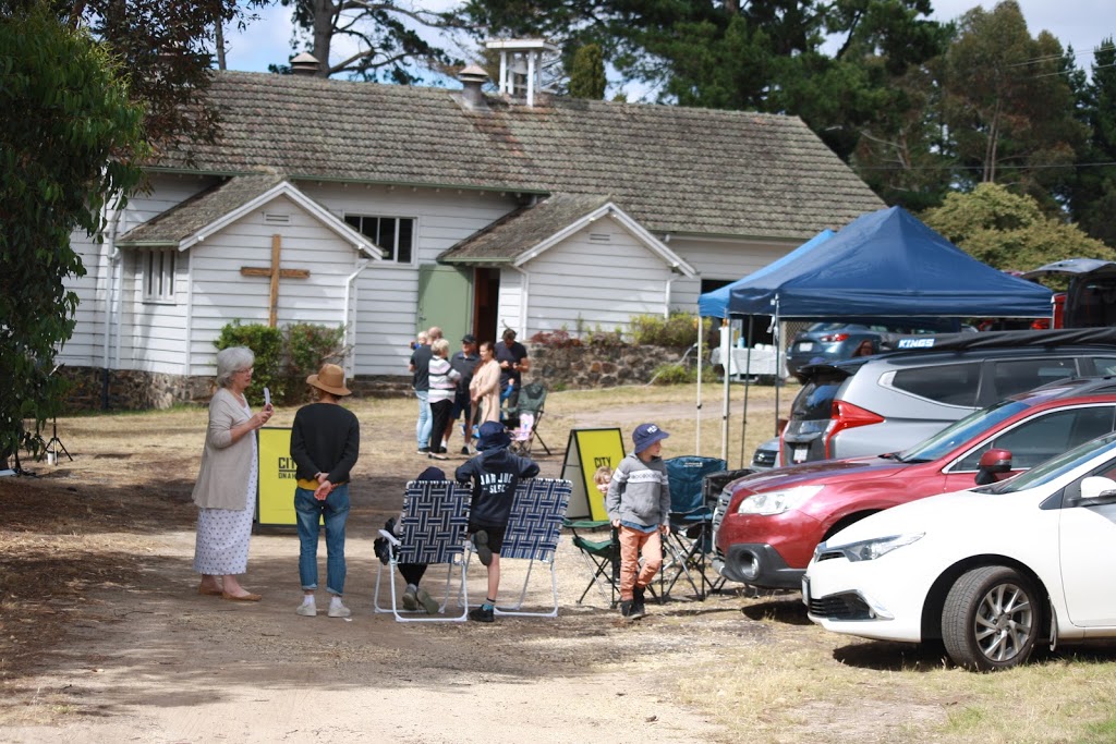 City on a Hill: Surf Coast | church | 4 Lower Duneed Rd, Mount Duneed VIC 3217, Australia | 0352215353 OR +61 3 5221 5353