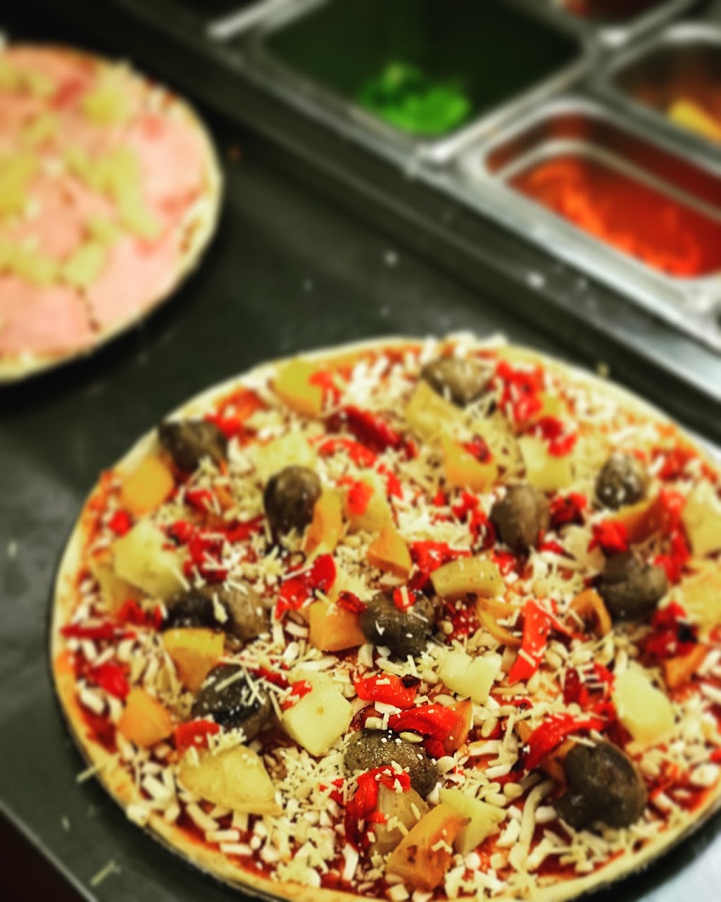 Pizza Cutters | meal delivery | 2/35 Redleaf Ave, Wahroonga NSW 2076, Australia | 0294877333 OR +61 2 9487 7333