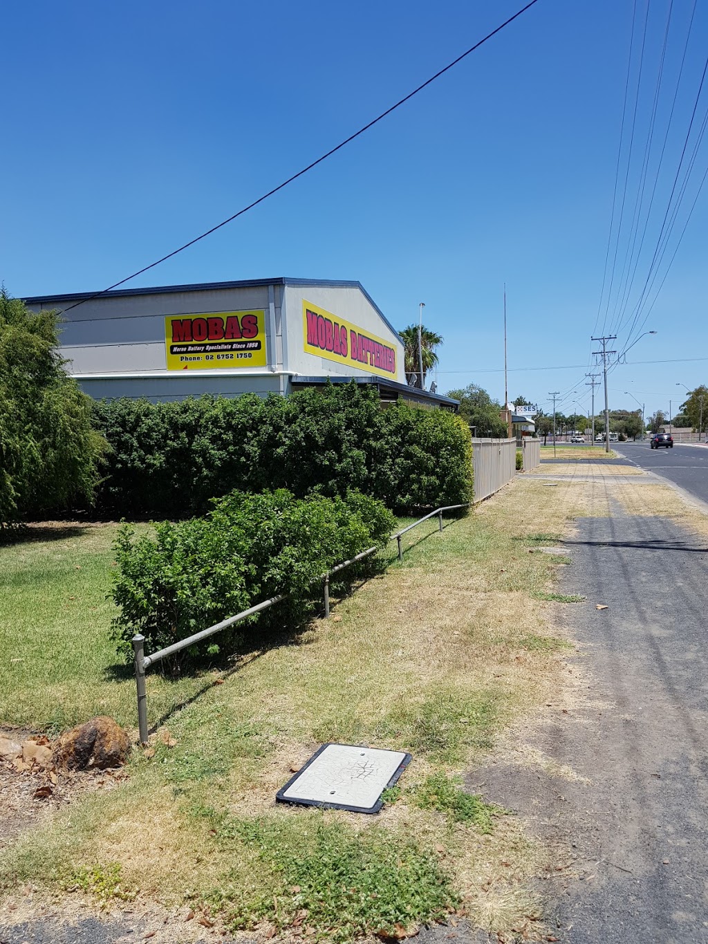 Mobas Batteries | 414 Frome St, Moree NSW 2400, Australia | Phone: (02) 6752 1750