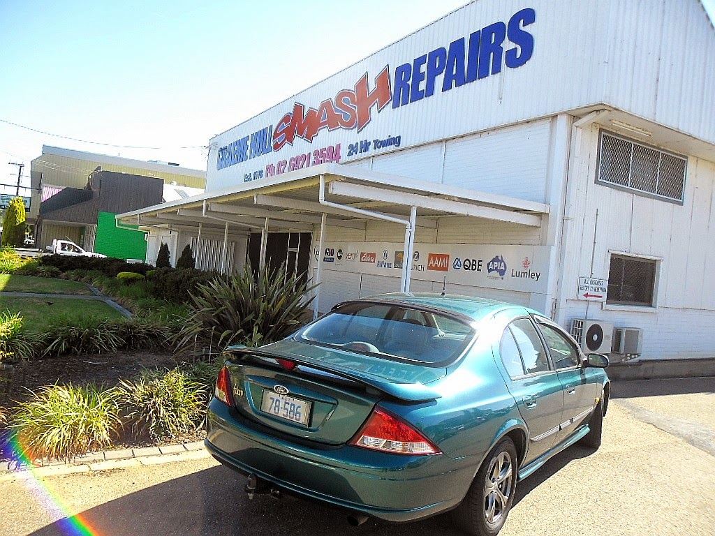 Graeme Hull Smash Repairs | car repair | 3-5 Norton St, Wagga Wagga NSW 2650, Australia | 0269213594 OR +61 2 6921 3594