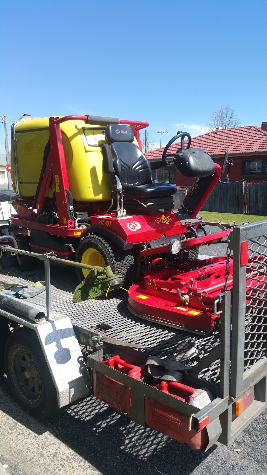 Joes Mows | 12 Nandillion Ponds Dr, Orange NSW 2800, Australia | Phone: 0419 691 998