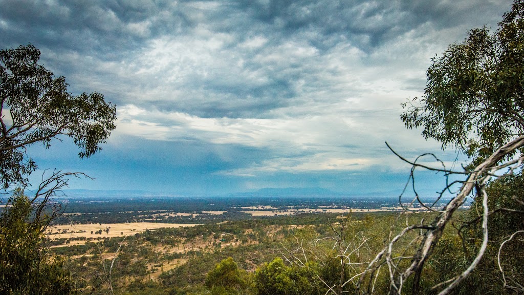 Warby Tower Lookout | tourist attraction | Coxs Rd, Killawarra VIC 3678, Australia | 131963 OR +61 131963