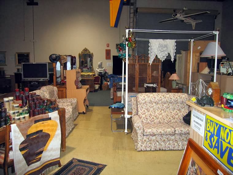 Ezymovin Furniture & Hobbies | 9/3 Cottonwood Pl, Oxenford QLD 4210, Australia | Phone: (07) 5580 4166