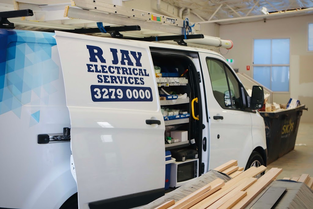 R J Solar | Unit 1/18 Gravel Pit Rd, Darra QLD 4076, Australia | Phone: 1300 375 048