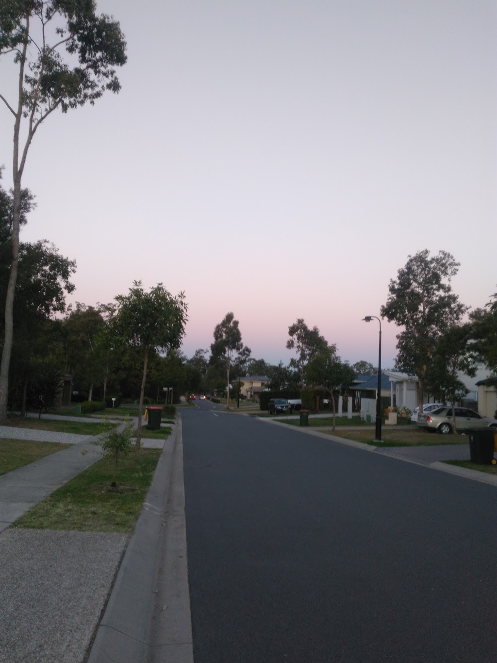 Spotted Gum Street Park | park | 30 Spotted Gum St, Heathwood QLD 4110, Australia | 0734038888 OR +61 7 3403 8888