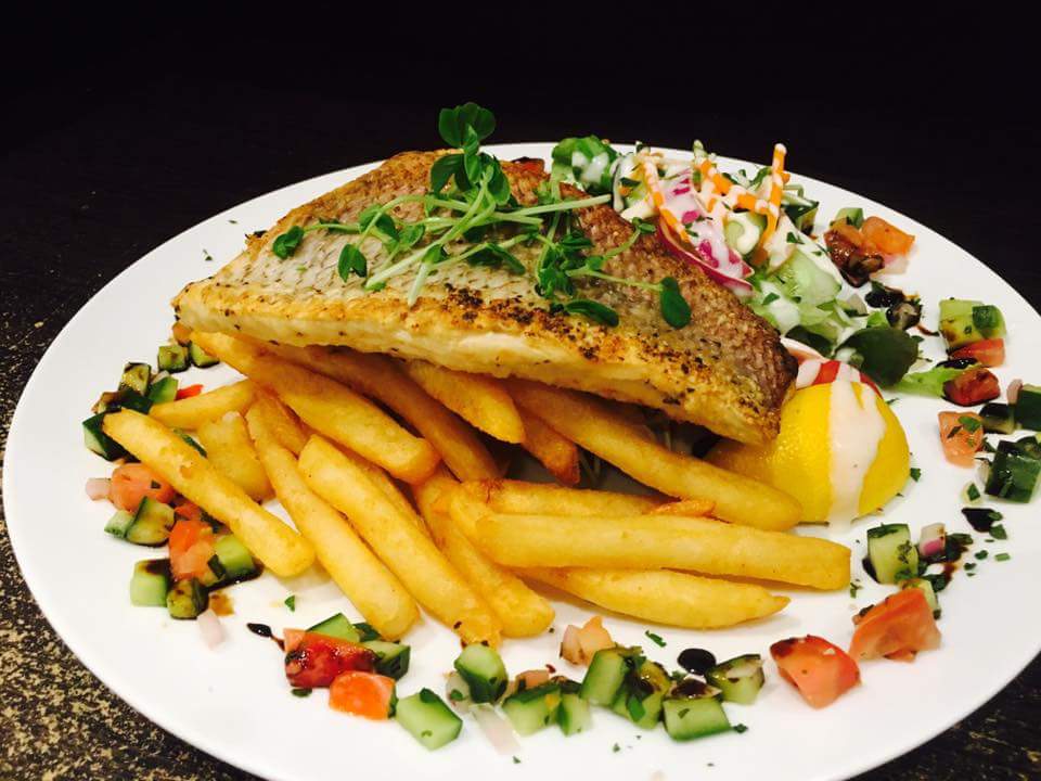Waterstone Grill | St Marys Leagues Club, Forrester Rd & Boronia Rd, St Marys NSW 2760, Australia | Phone: (02) 9677 7788