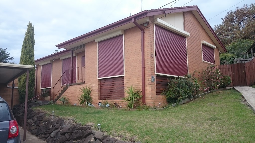 Docs Roller Shutter Service | 598 The Ridge Rd, Malua Bay NSW 2536, Australia | Phone: 0451 197 403