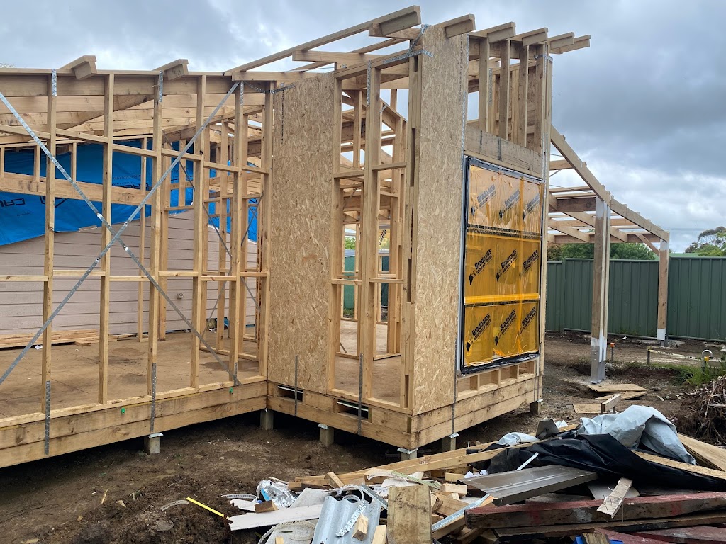 Blue Mount Commercial Constructions | 26 Rutherford Ct, Maddingley VIC 3340, Australia | Phone: 0402 707 342