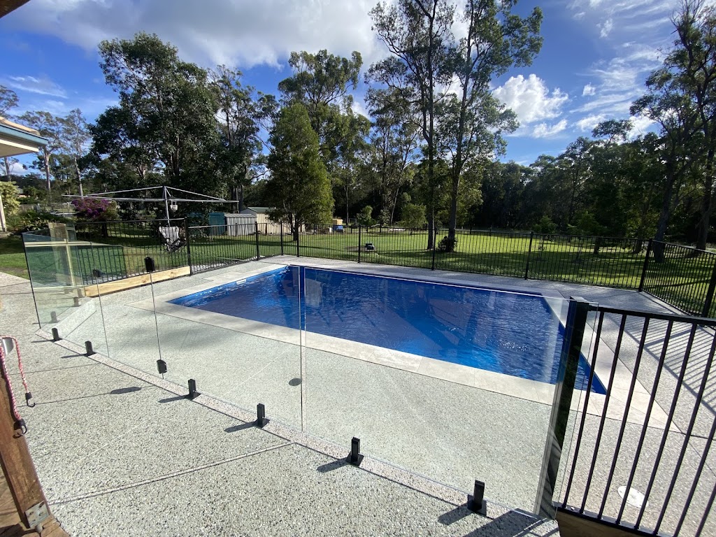 Klay Brudenell Fencing | 2 Peaceful Dr, Gulmarrad NSW 2463, Australia | Phone: 0423 320 017