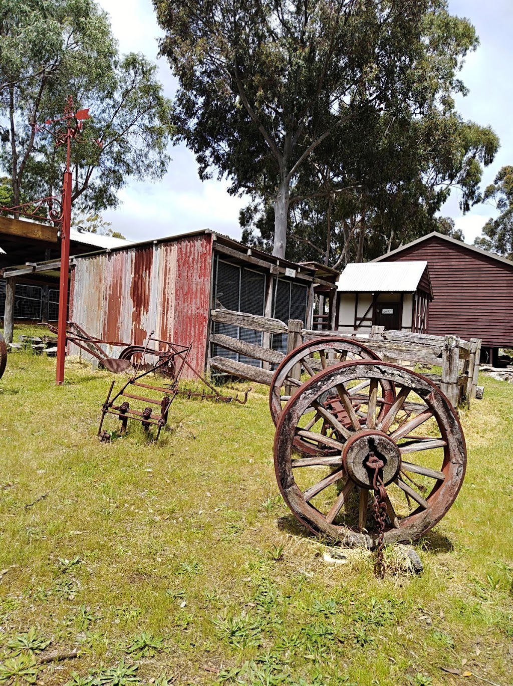 Margaret River Old Settlement | museum | 69 Bussell Hwy, Margaret River WA 6285, Australia