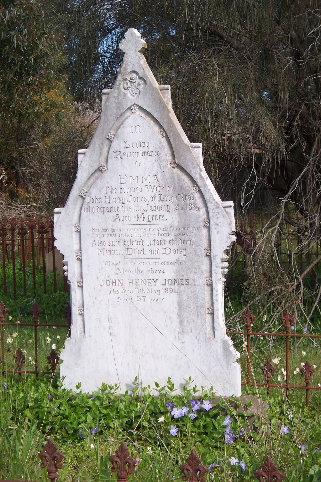 Bannockburn Cemetery | cemetery | Bannockburn VIC 3331, Australia