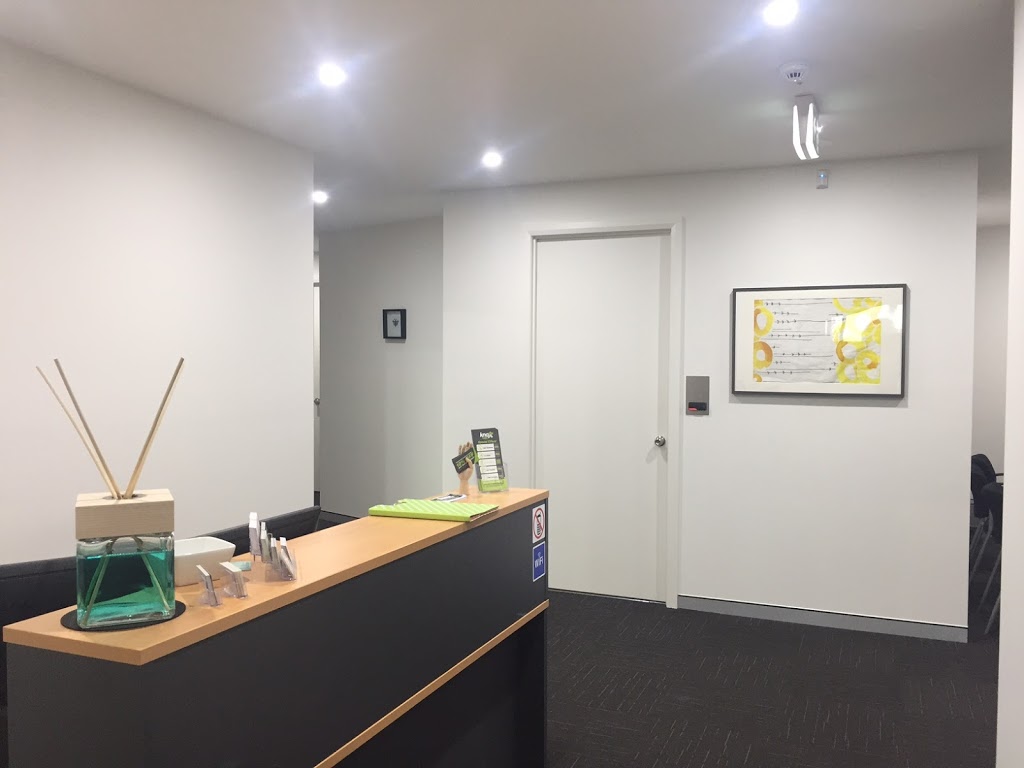 Knox Podiatrist | doctor | Suite 16/171 Stud Rd, Wantirna South VIC 3152, Australia | 0388051777 OR +61 3 8805 1777