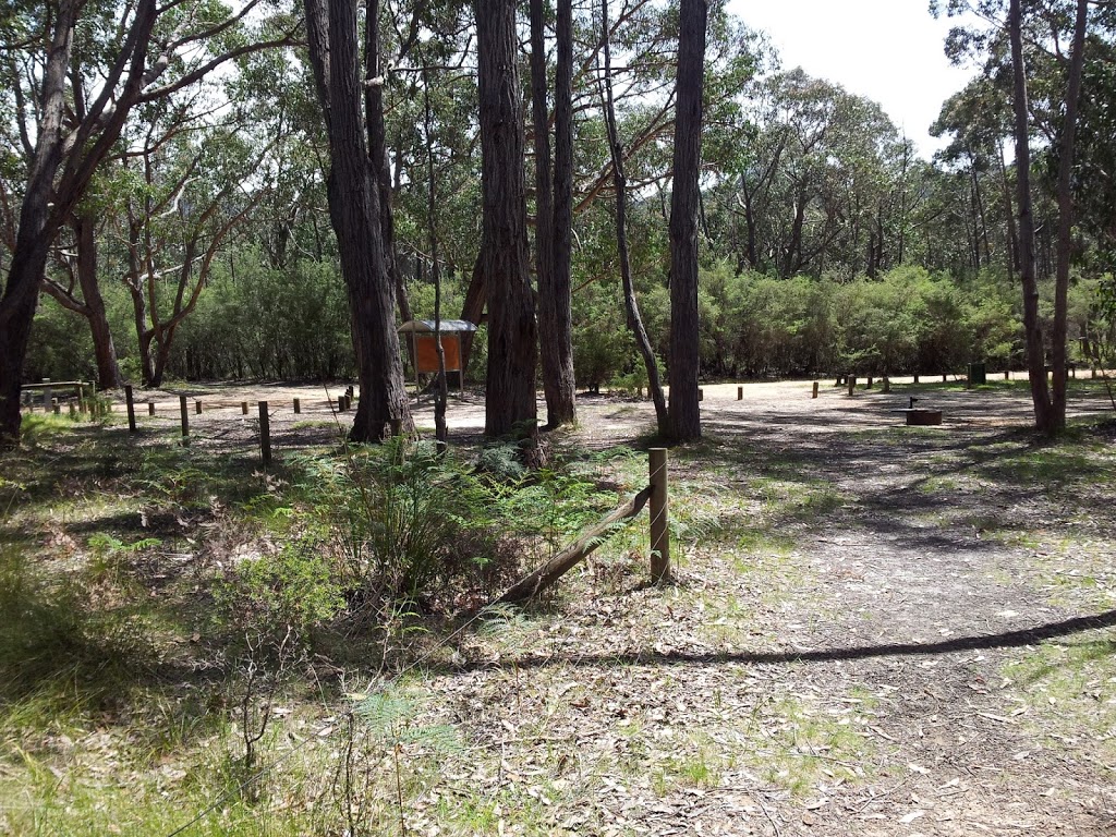 Strachans Campground | campground | Sawmill Track, Grampians VIC 3314, Australia | 131963 OR +61 131963