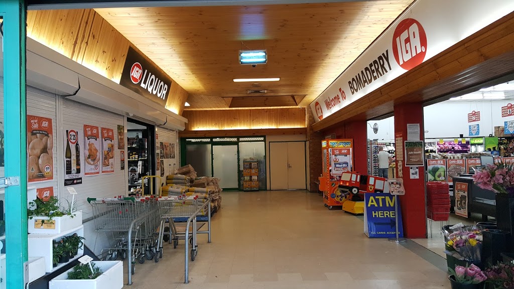 IGA Bomaderry | supermarket | Meroo &, Tarawara St, Bomaderry NSW 2541, Australia | 0244216900 OR +61 2 4421 6900