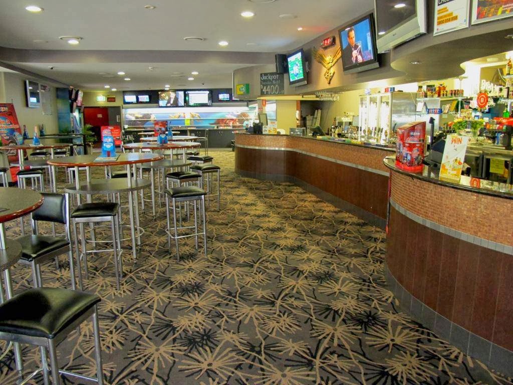 Gateshead Tavern & Motel | 9 Pacific Hwy, Gateshead NSW 2290, Australia | Phone: (02) 4943 3944