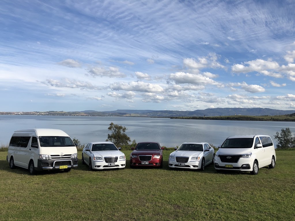 Illawarra Airport Transfers | 87 Alkira Cct, Horsley NSW 2530, Australia | Phone: 0438 343 198