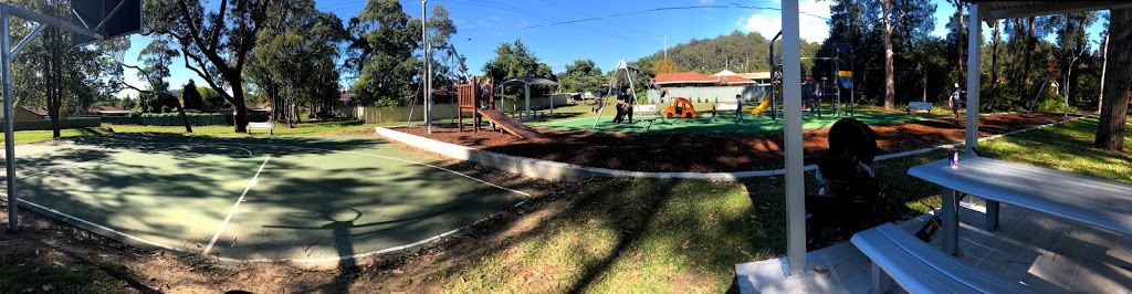 Mitchell Park Playground | park | 17A Corella Cres, Narara NSW 2250, Australia
