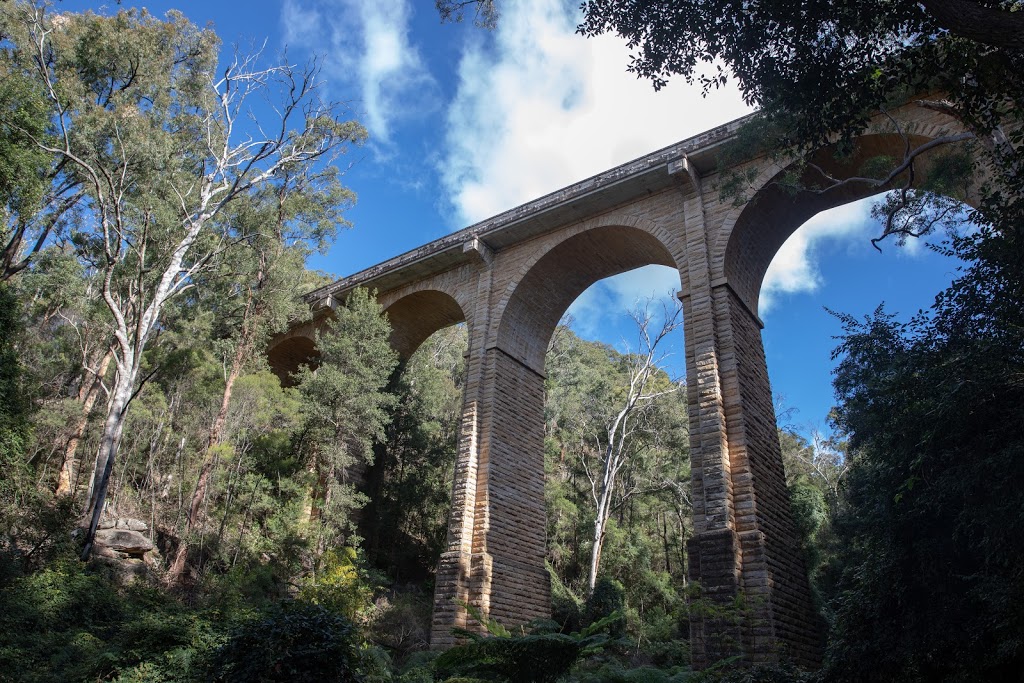 Knapsack Viaduct | tourist attraction | Great Western Hwy, Glenbrook NSW 2773, Australia | 0298738500 OR +61 2 9873 8500