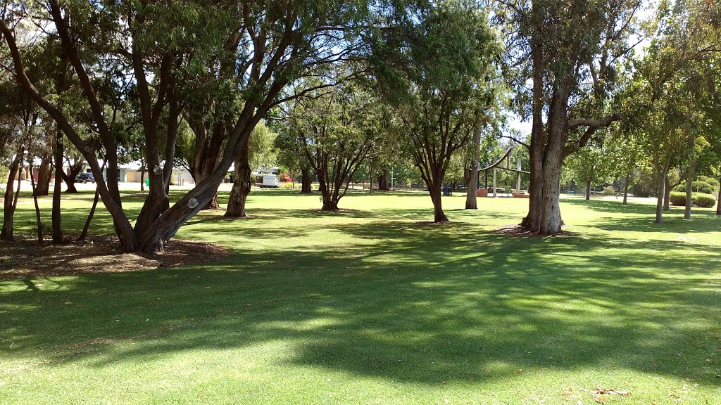 Lawson Park | park | 216 Norton Promenade, Dalyellup WA 6230, Australia