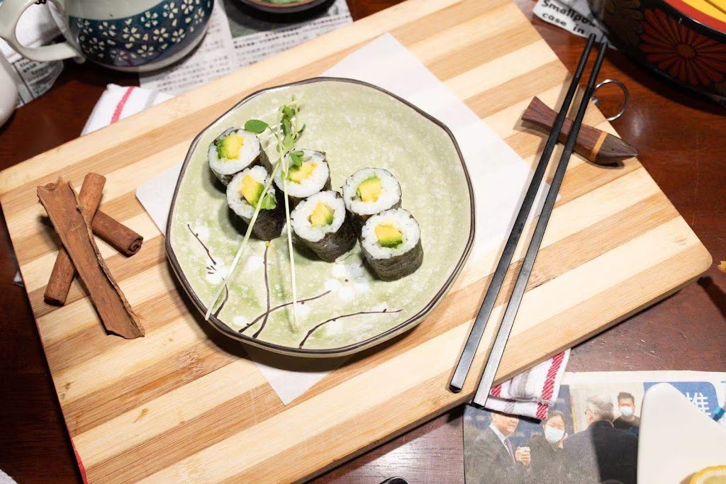 Sushi Tatsu | Shop 14/677-685 Old Cleveland Rd E, Wellington Point QLD 4160, Australia | Phone: (07) 3822 7681