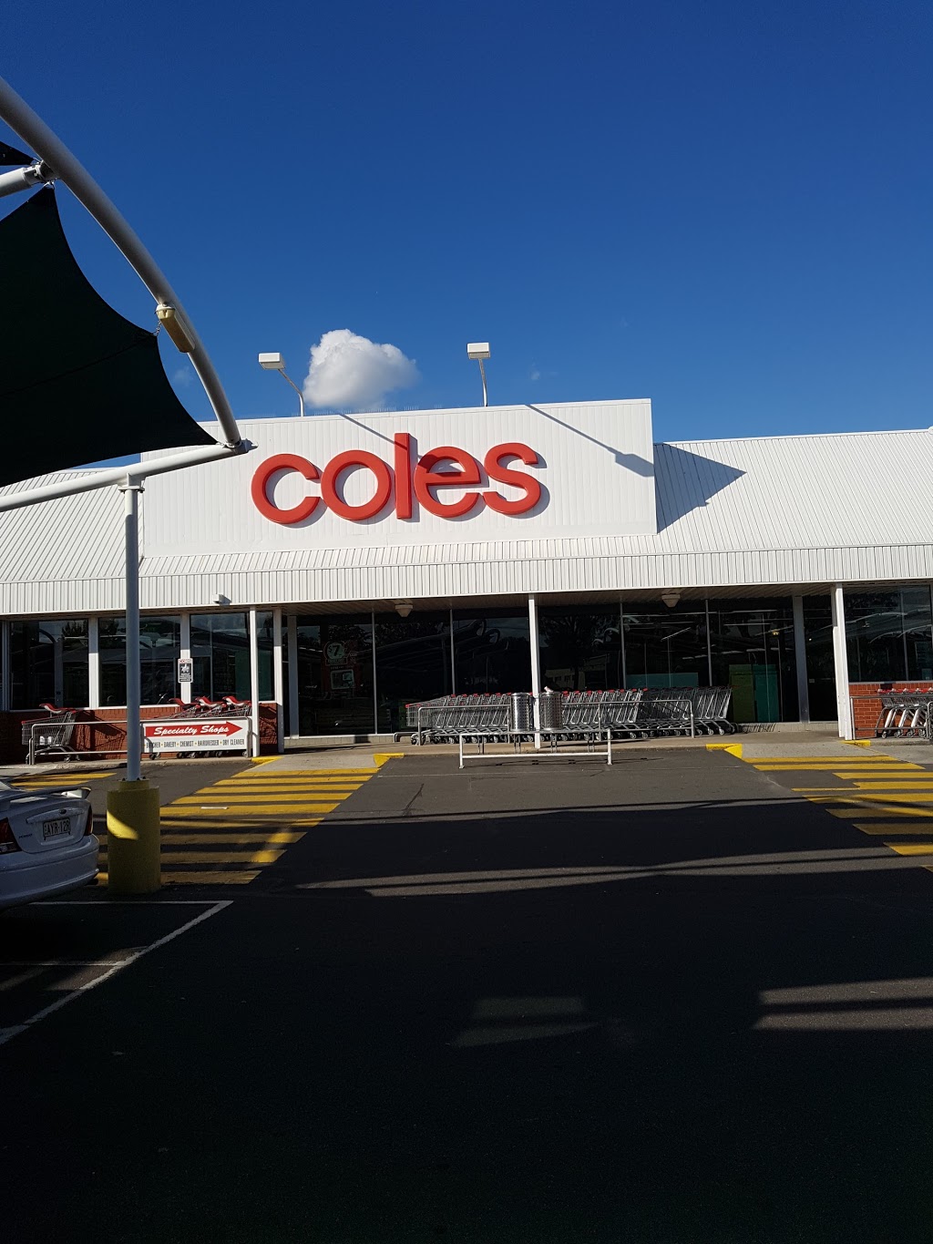 Coles Lavington | supermarket | Border Shopping Centre, Griffith Rd, Lavington NSW 2641, Australia | 0260254877 OR +61 2 6025 4877
