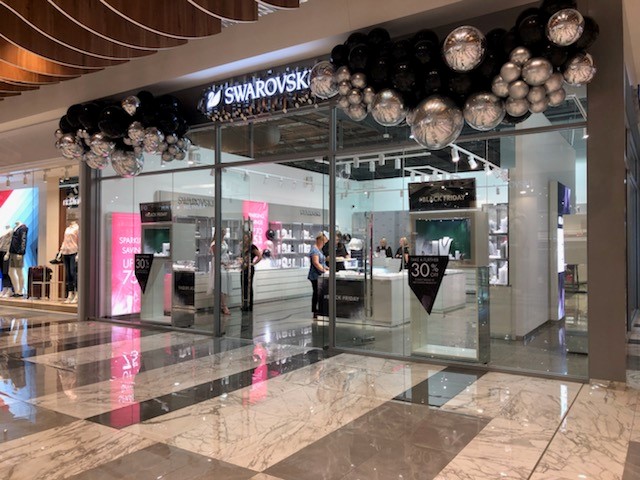 Swarovski Factory Outlet | jewelry store | 337 Canberra Ave, Fyshwick ACT 2609, Australia | 0262393261 OR +61 2 6239 3261