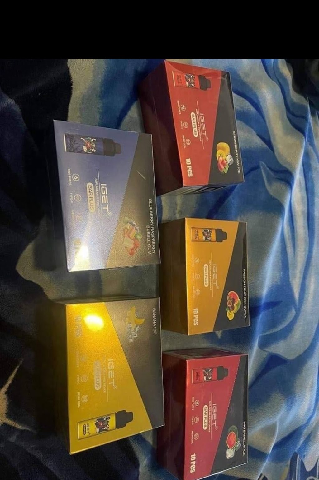 Vape and buds drop | Queen St, Brisbane City QLD 4000, Australia | Phone: 6 54 38 21 25