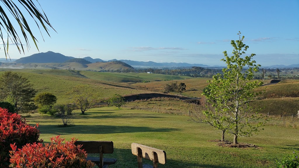 Kia Ora Lookout Retreat | 127 Kia Ora Rd, Kia Ora NSW 2422, Australia | Phone: (02) 6558 2789