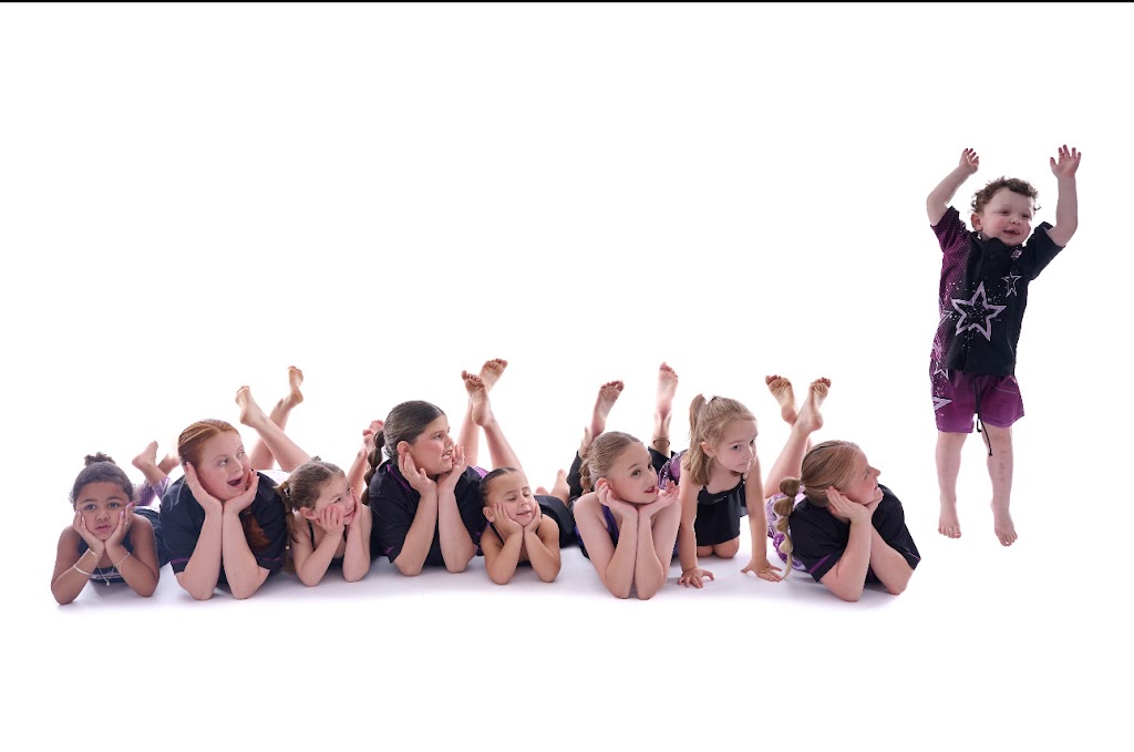 JL DANCE COMPANY | Shop 1/5 Tallyan Point Rd, Basin View NSW 2540, Australia | Phone: 0402 470 060