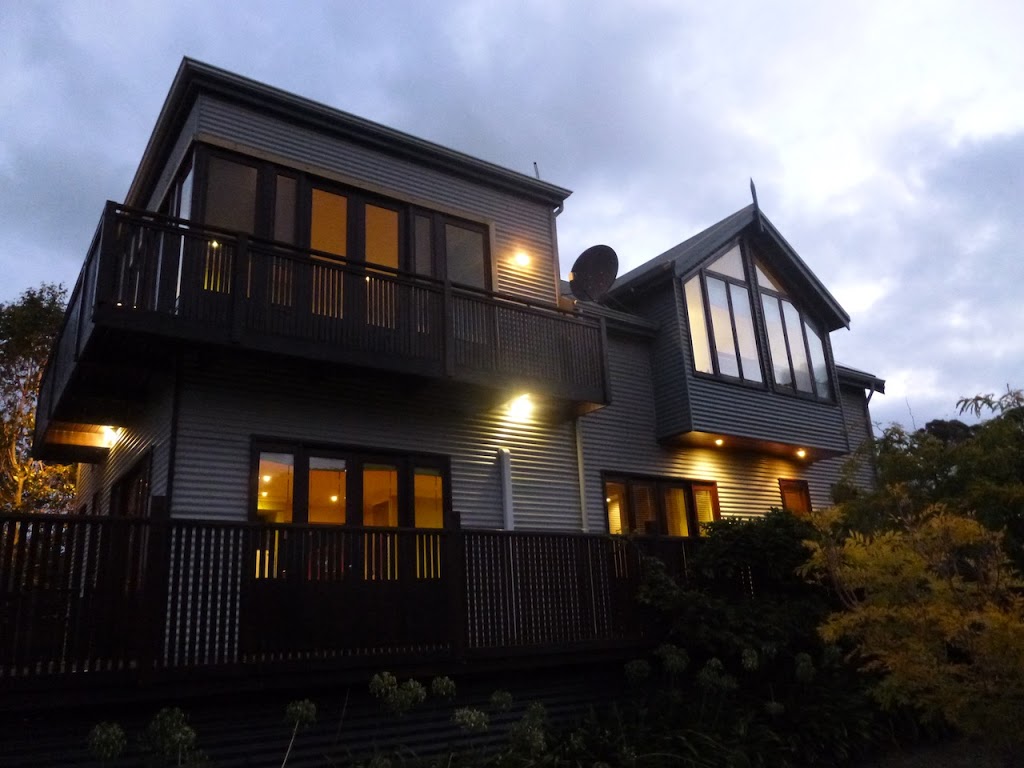 Plane Trees | lodging | 1 Maloney Cl, Ocean Beach WA 6333, Australia