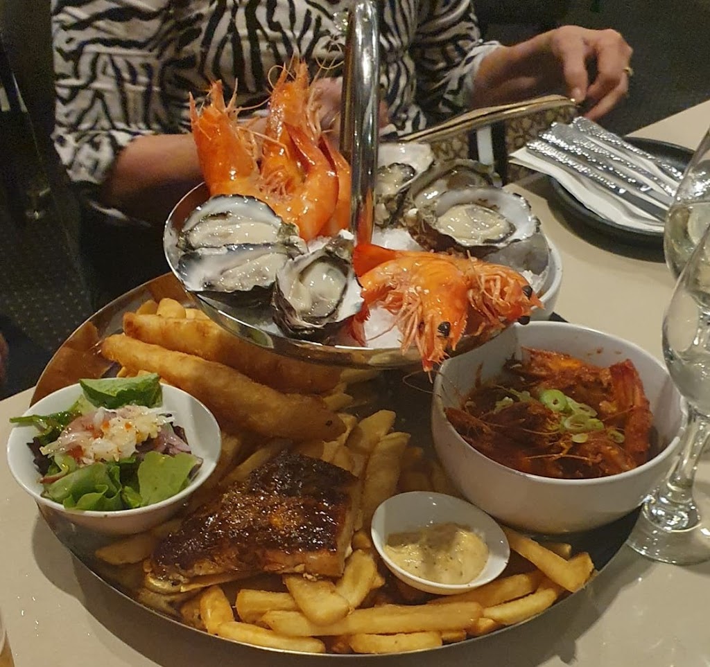 Saltbush Bar & Grill | 2 Martin St, Ballina NSW 2478, Australia | Phone: (02) 6618 1188