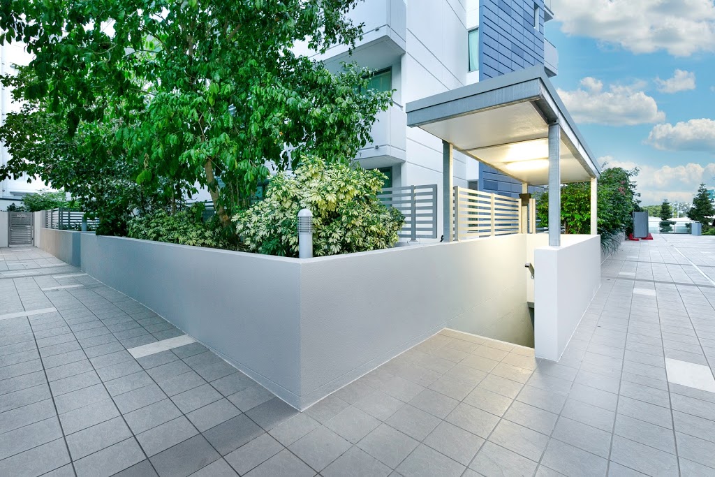 Vue Apartments | 92-100 Quay St, Brisbane City QLD 4000, Australia | Phone: (07) 3236 2206