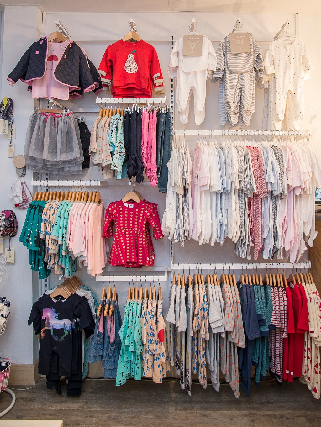 Elvis & Violet Childrens Boutique | 3/77 Appin Rd, Appin NSW 2560, Australia | Phone: (02) 4631 1964