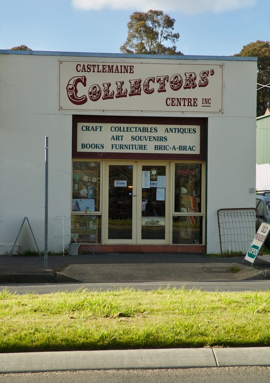 Castlemaine Collectors Centre Inc. | jewelry store | 71 Forest St, Castlemaine VIC 3450, Australia | 0354706968 OR +61 3 5470 6968