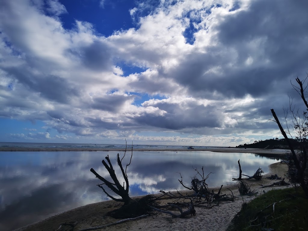 Mulgumpin Camping - North Point Camping Area | campground | North Point Road Moreton Island, Moreton Island QLD 4025, Australia | 0735062371 OR +61 7 3506 2371