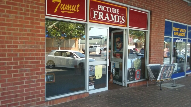 Tumut Picture Frames | store | 143 Wynyard St, Tumut NSW 2720, Australia | 0269473424 OR +61 2 6947 3424