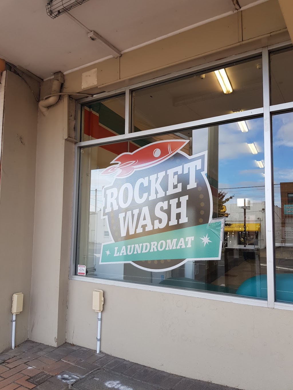 Rocket Wash Laundromat | laundry | 186 Bulleen Rd, Bulleen VIC 3105, Australia | 0399950718 OR +61 3 9995 0718