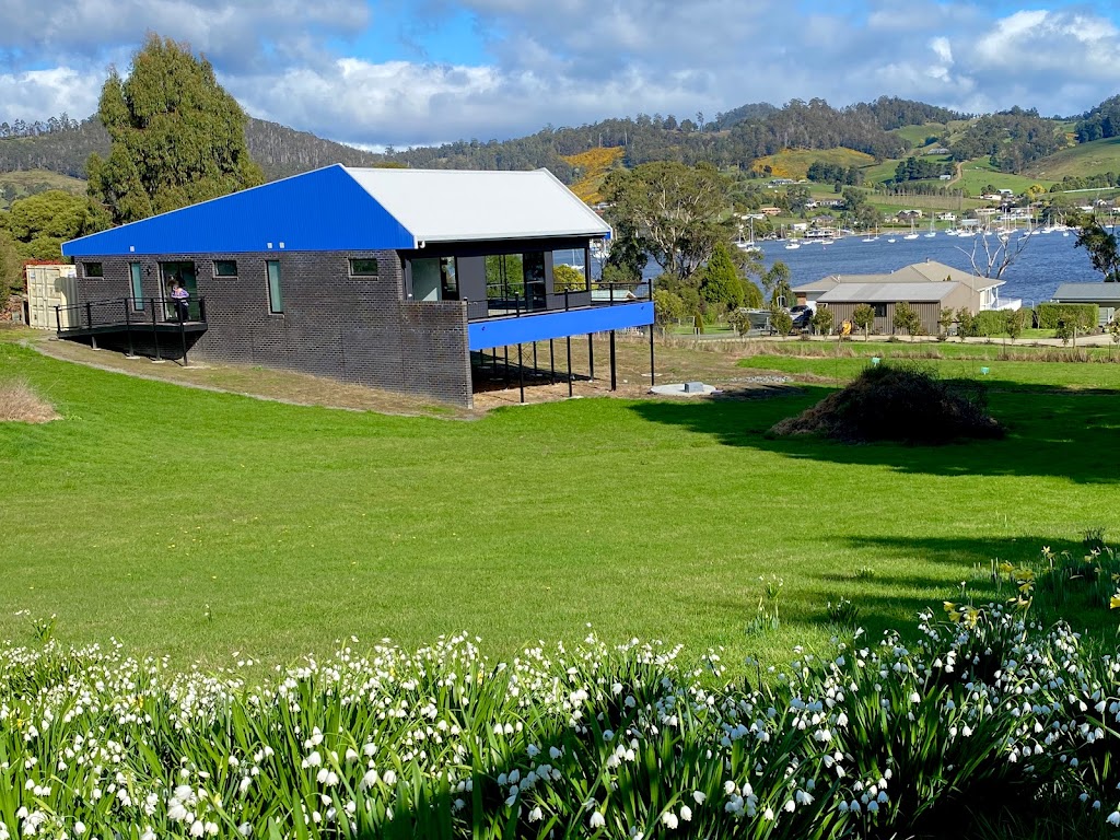 Port Cygnet House | 26 Pambulla Rd, Nicholls Rivulet TAS 7112, Australia | Phone: 0412 767 769