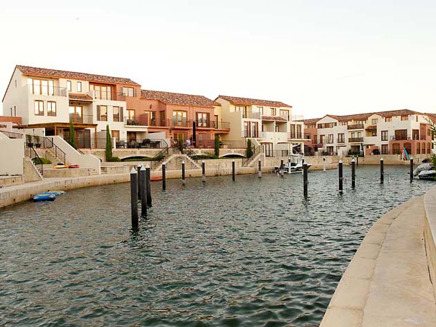Canal Riviera | lodging | 89/18 Port Quays, Wannanup WA 6210, Australia