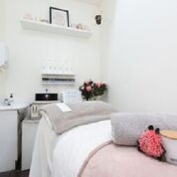 Feeling Smooth Beauty Salon | hair care | 311 Bay St, Port Melbourne VIC 3207, Australia | 0396769656 OR +61 3 9676 9656