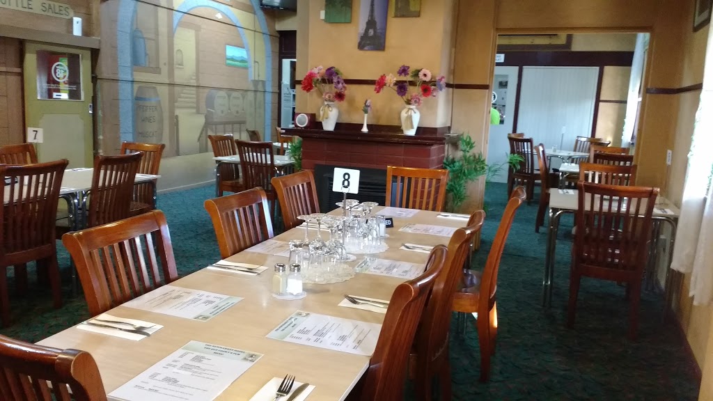 Newmarket Hotel | restaurant | 249 Honour Ave, Corowa NSW 2646, Australia | 0260331087 OR +61 2 6033 1087