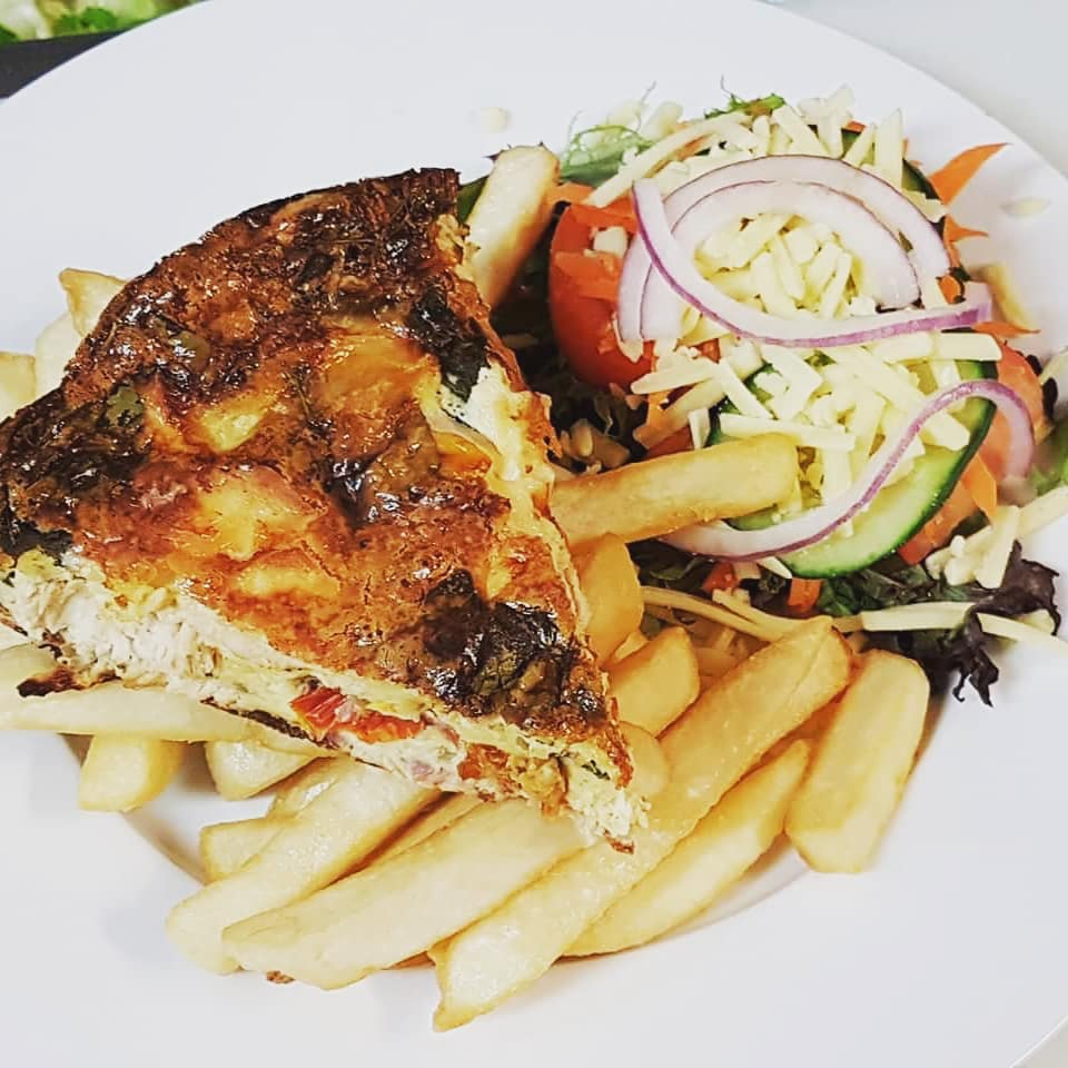 The Family Tree Cafe and Takeaway | 1/94 Woodford St, Minmi NSW 2287, Australia | Phone: (02) 4953 4231